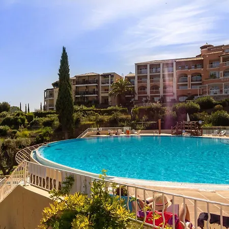 Apartment 4 Pers Avec Terrasse Et Piscine A Saint-raphael - Fr-1-504-665 Saint-Raphael (Var)