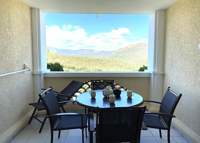 Lumineux 1er Etage Avec Terrasse Couverte, Acces Piscines - 4 Pers - Fr-1-504-665