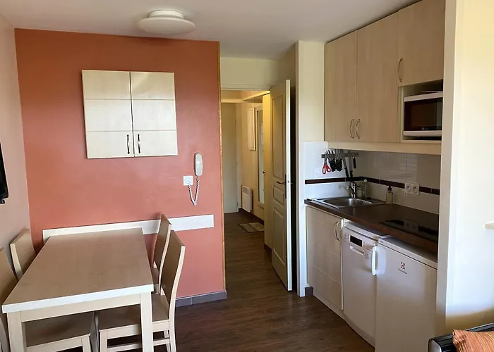 Lumineux 1er Etage Avec Terrasse Couverte, Acces Piscines - 4 Pers - Fr-1-504-665 公寓 Saint-Raphaël